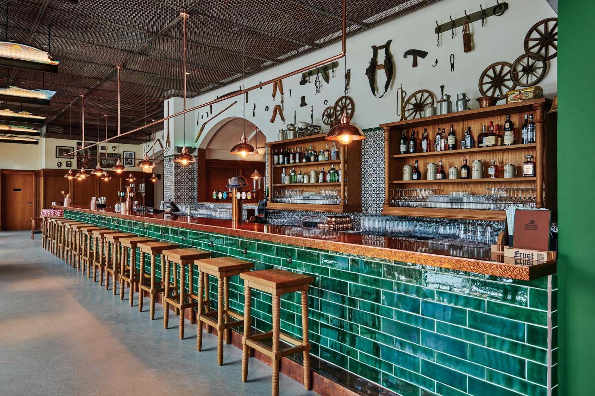 25Hours Hotel Dubai One Central المظهر الخارجي الصورة The bar at the Old Bus Depot Museum